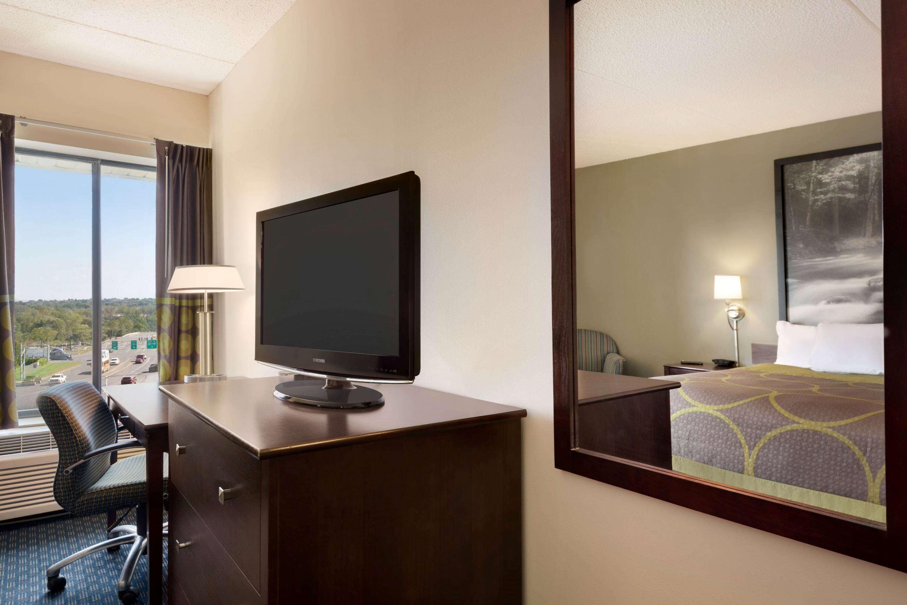 Super 8 By Wyndham Liverpool/Syracuse North Airport Εξωτερικό φωτογραφία